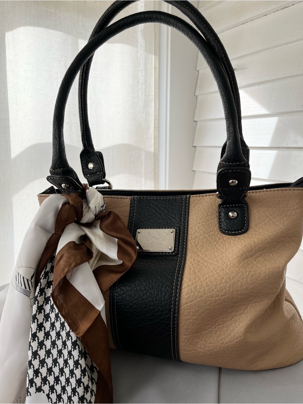 Nine West Large Black and Tan Two-Tone Shoulder Bag, EUC